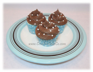 Turquoise & Brown cupcakes